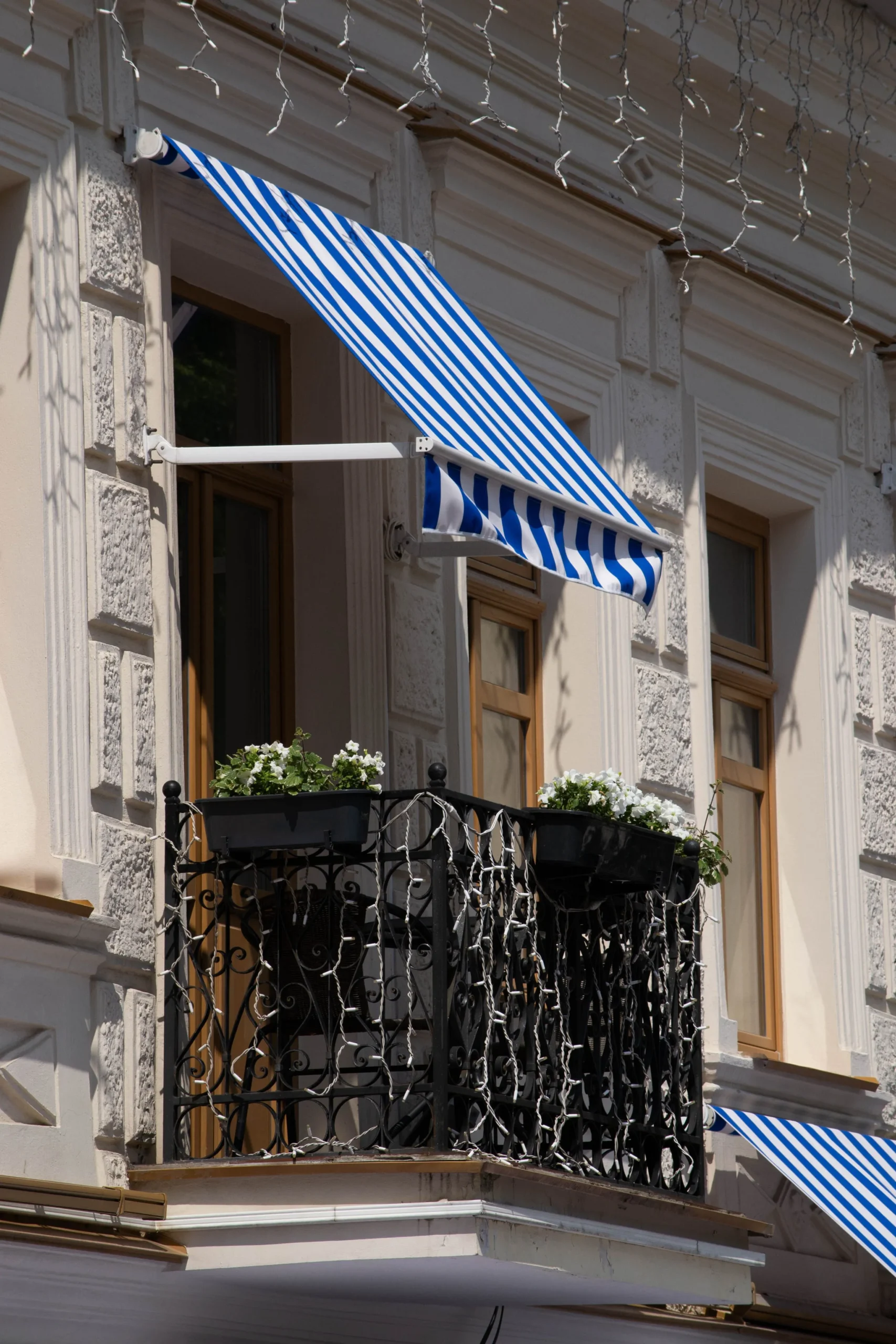 Manual Awnings